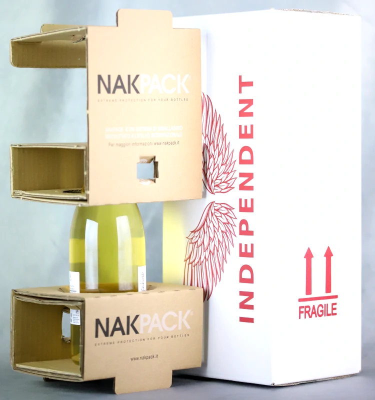 Bottle of white wine packages in Nakpack wine shipping box and Independent wine cardboard box