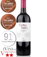Bottle of Italian red wine Feudi di Guagnano Pietrafinita Primitivo di Manduria DOC 2019