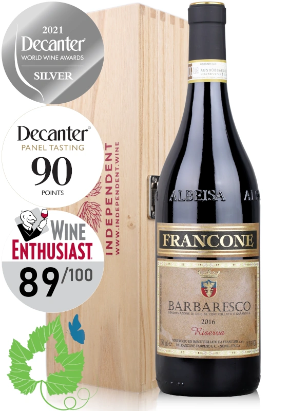 Wine Gift Set, bottle of Italian red wine Francone Barbaresco Riserva DOCG 2015 in Wooden Gift Box