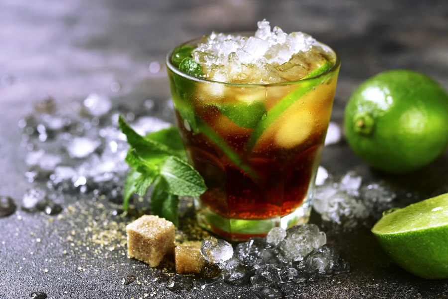 Mojito cocktail with oak-aged grappa